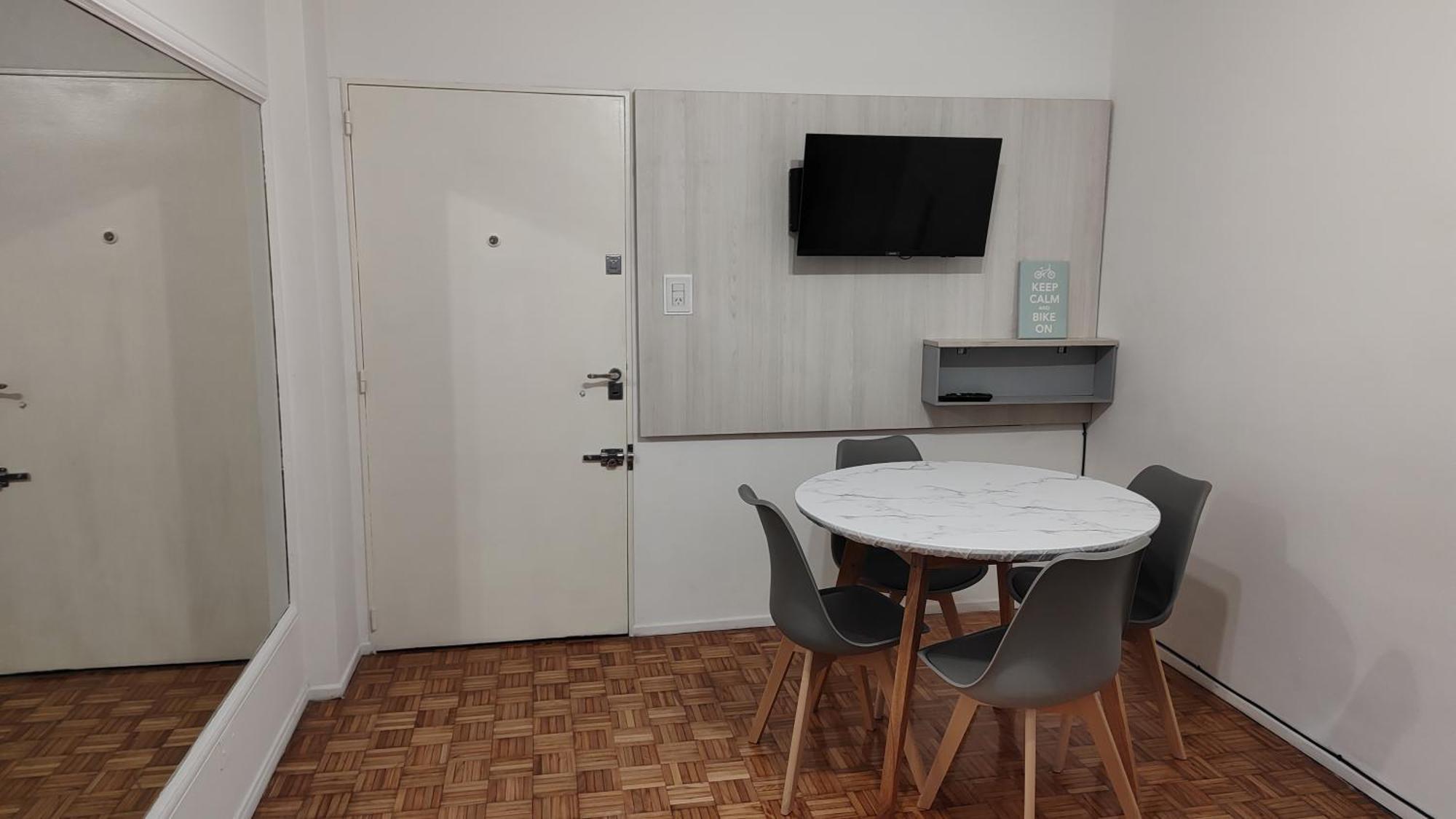 Studio In Recoleta - Facultad De Medicina بوينس آيرس المظهر الخارجي الصورة
